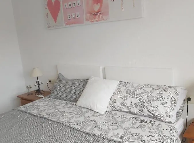 Apartamento En Apolo 7 A 100Mts De La Playa